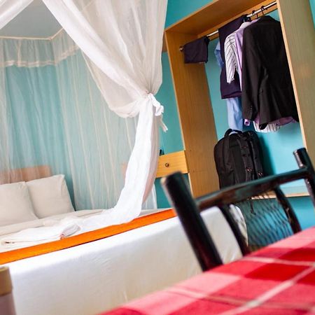 La Jardine Bed & Breakfast Nairobi Ngoại thất bức ảnh
