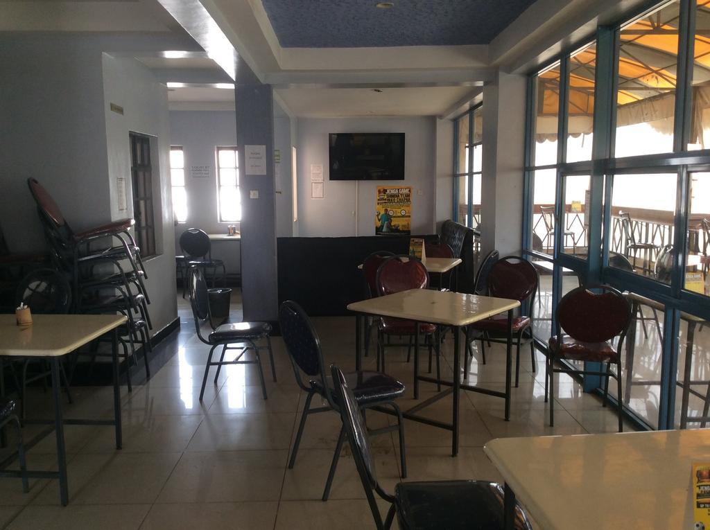 La Jardine Bed & Breakfast Nairobi Ngoại thất bức ảnh