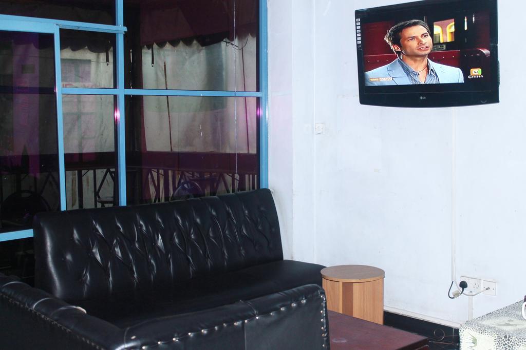 La Jardine Bed & Breakfast Nairobi Ngoại thất bức ảnh
