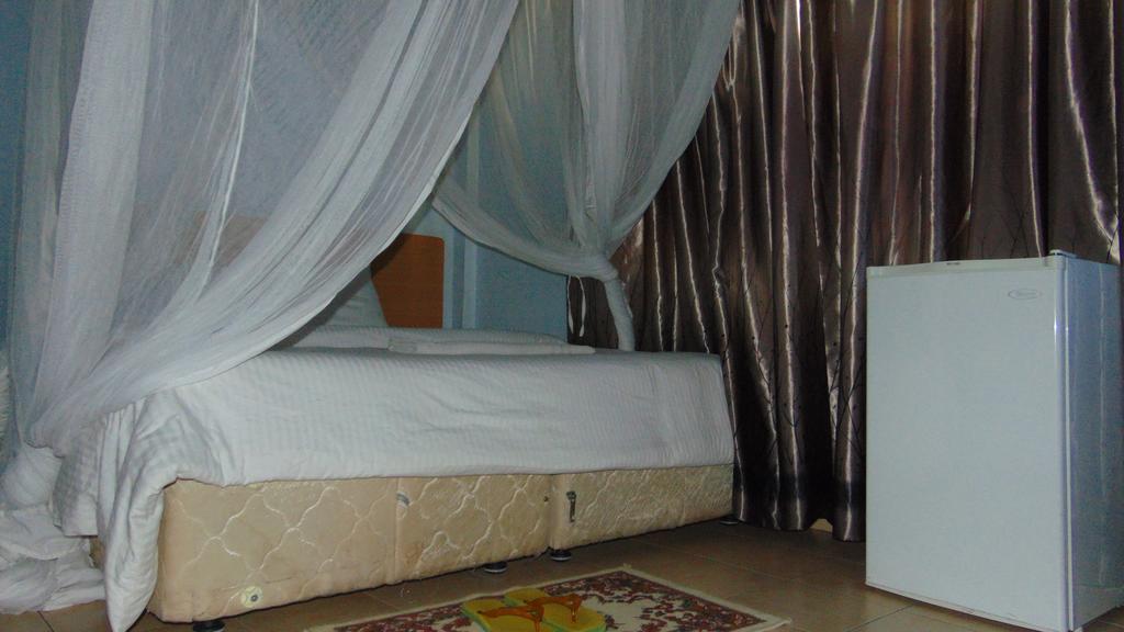 La Jardine Bed & Breakfast Nairobi Ngoại thất bức ảnh